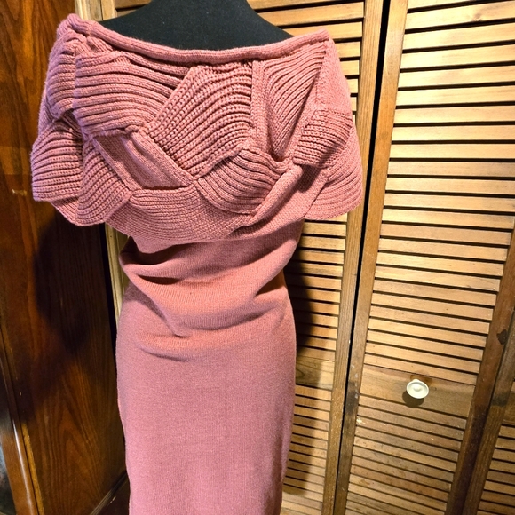 DUSTED ROSE, OFF THE SHOULDER, LONG SWEATER DRESS. PERFECT FOR HOLIDAY PARTIES! - Picture 6 of 8